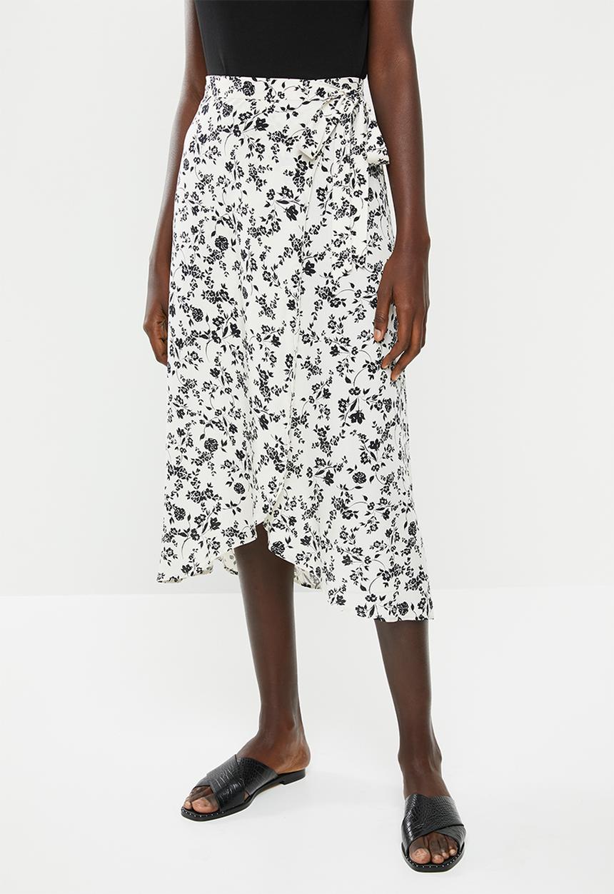 New Look - Louisa wrap midi skirt - cream