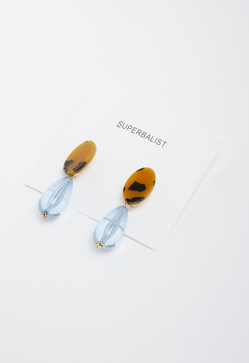 Superbalist - Resin animal print earrings - brown & blue