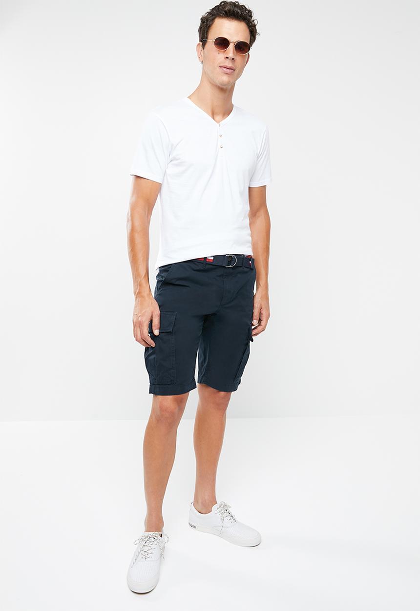 Tommy Hilfiger - John cargo shorts & twill belt - navy