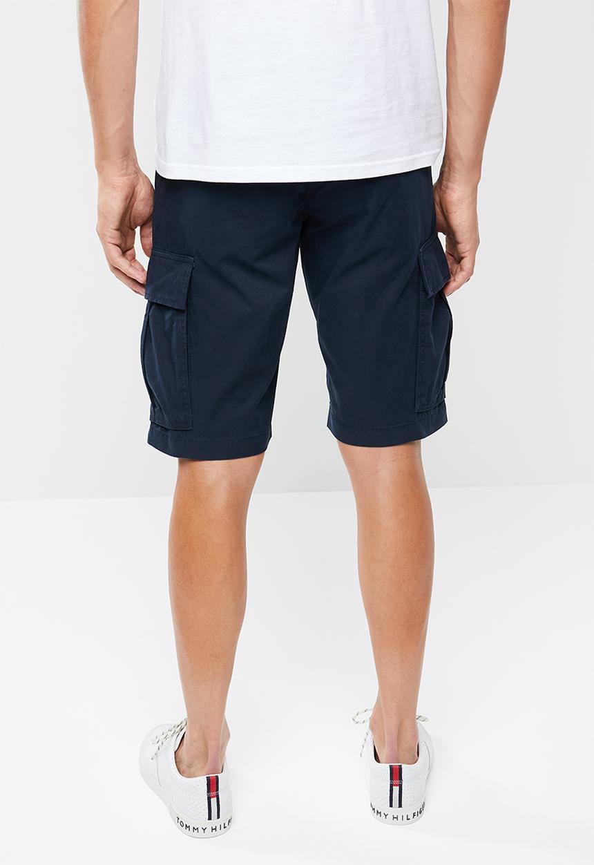 Tommy Hilfiger - John cargo shorts & twill belt - navy