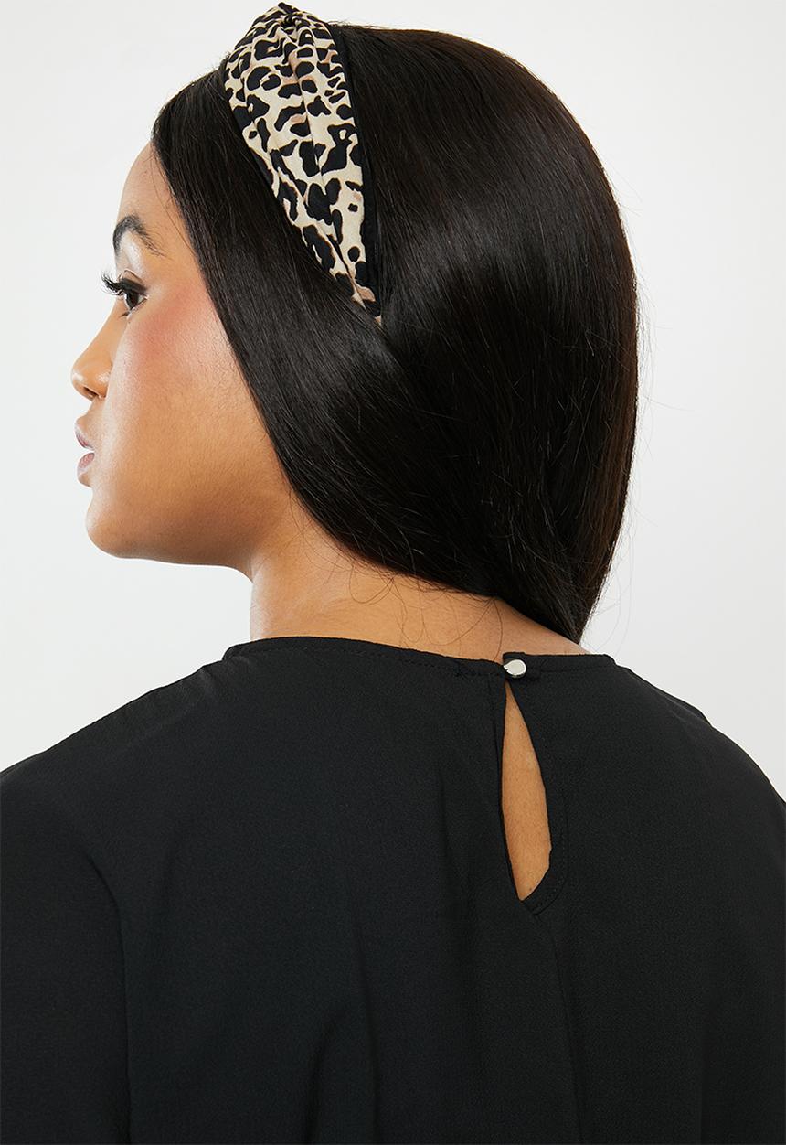 New Look - Curves pleasted maxi dress - black