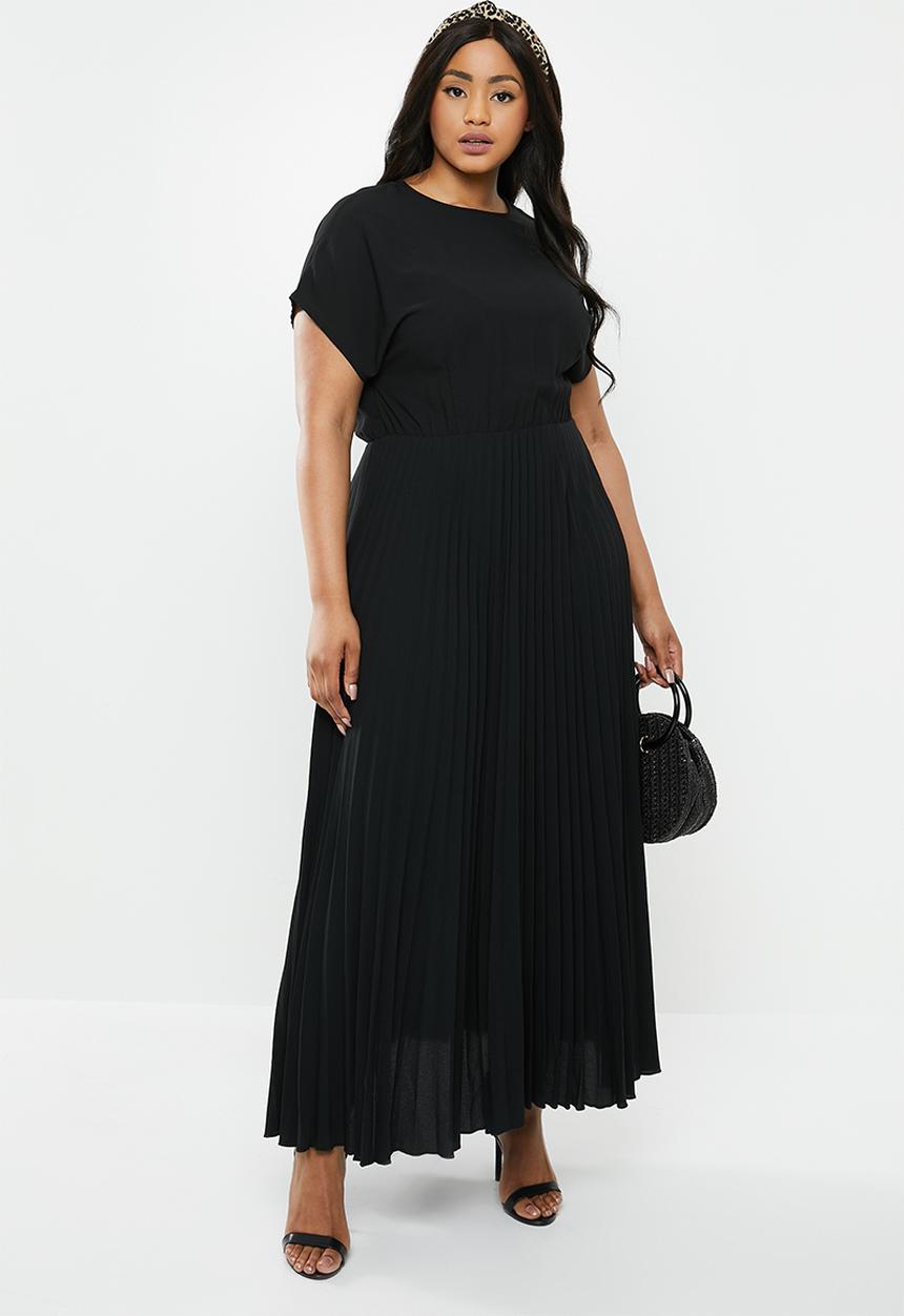 New Look - Curves pleasted maxi dress - black