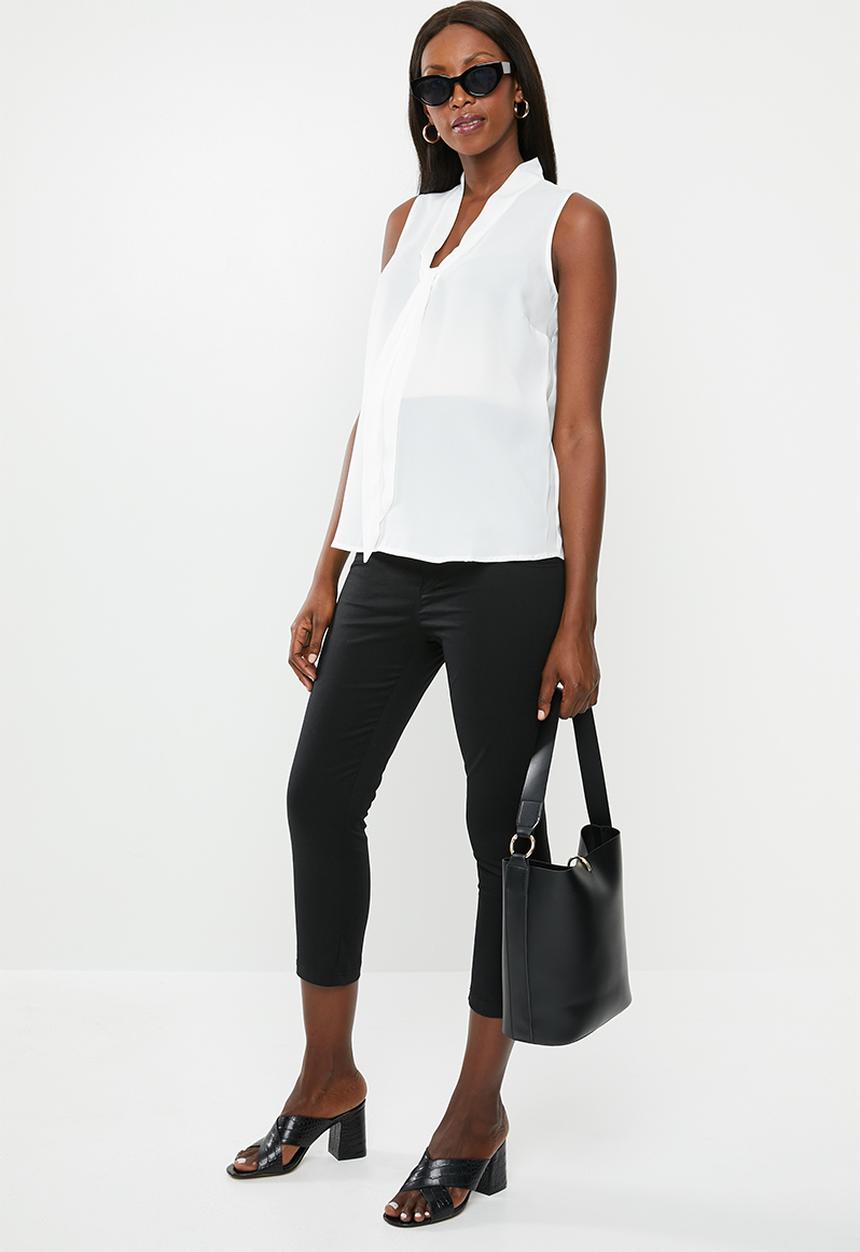 New Look - Maternity Eliza pussy bow blouse - white