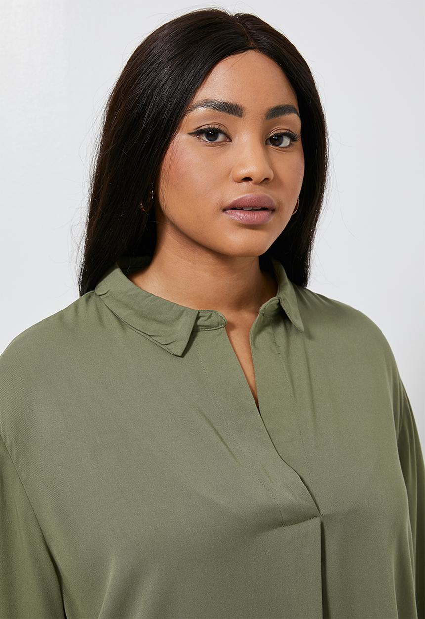 Superbalist - Notch neck shirt - khaki