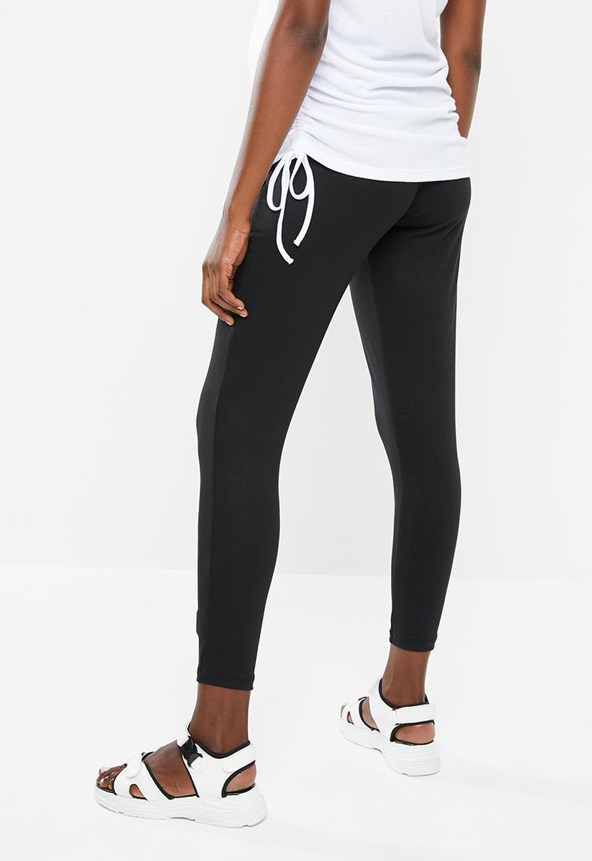 Superbalist - Relaxed knit pant - black