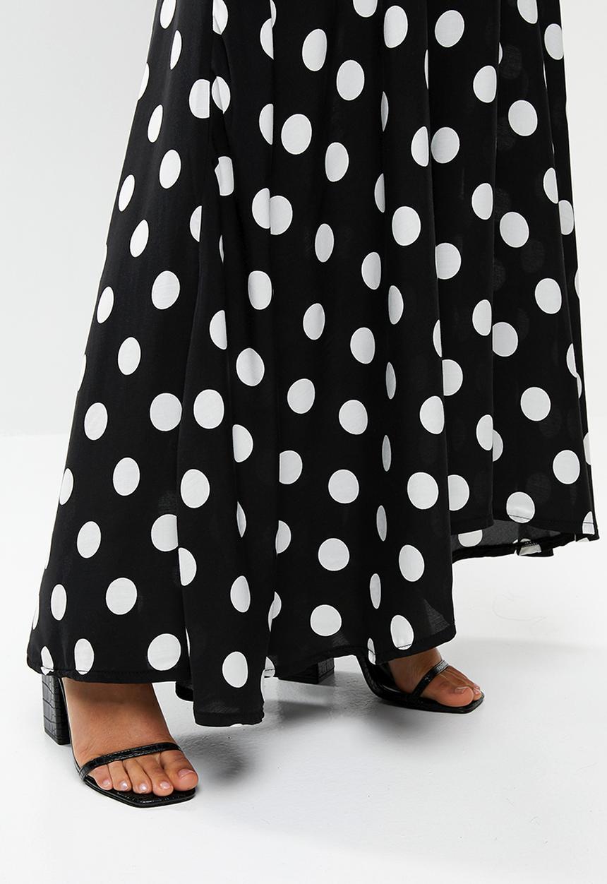Me&B - Full volume skirt with side pockets - black & white 