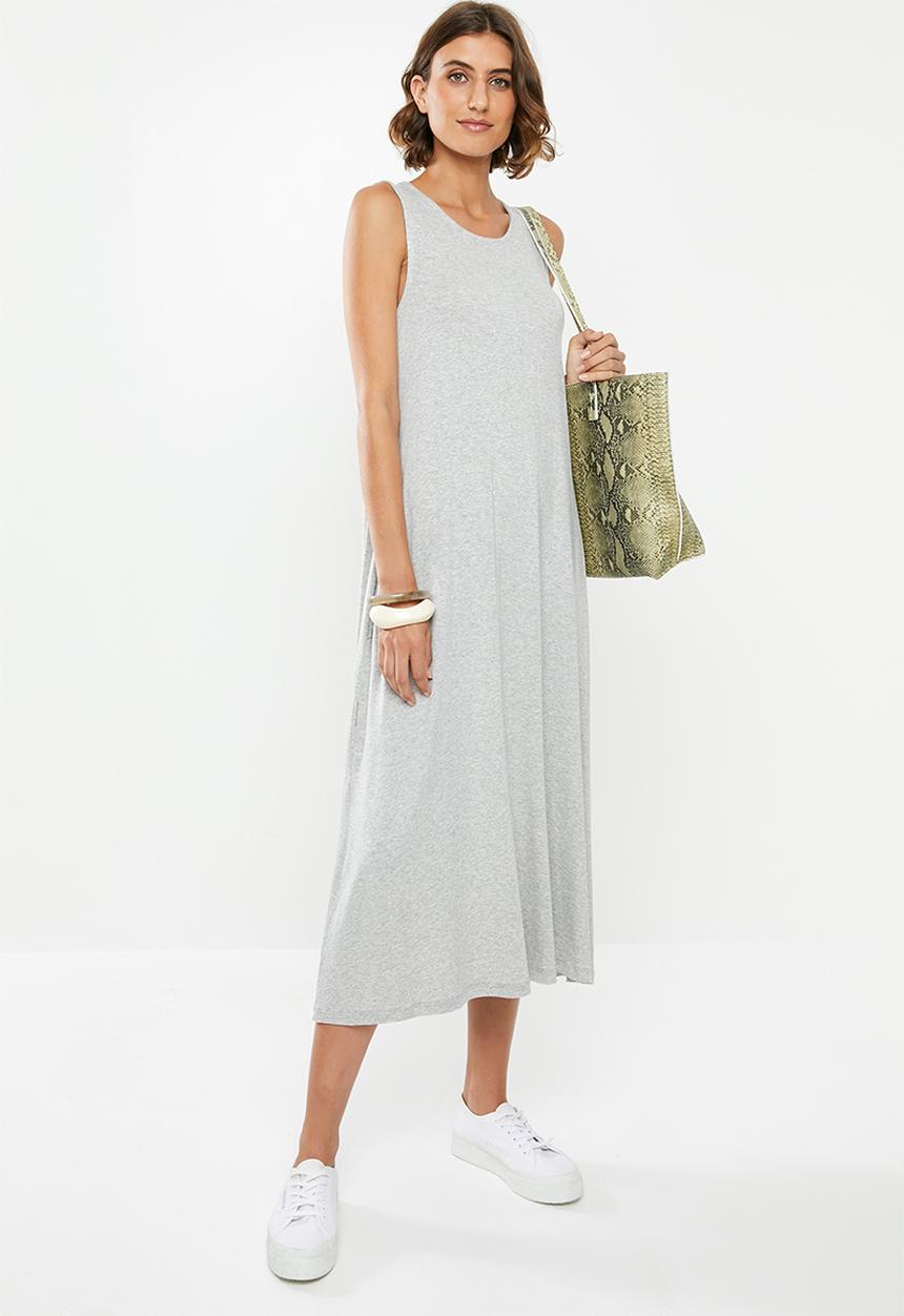edit - Sleeveless swing midi dress - grey 