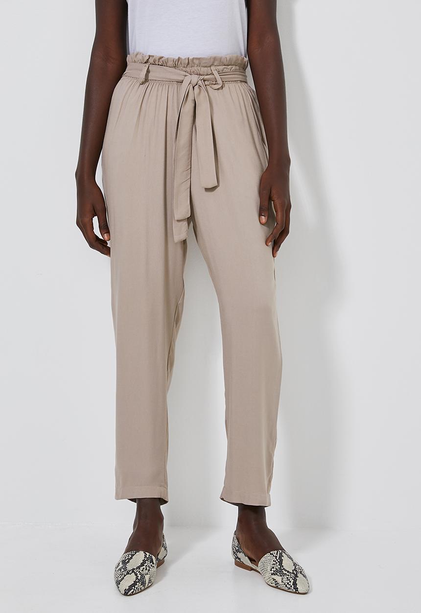Superbalist - Soft paperbag trousers - beige