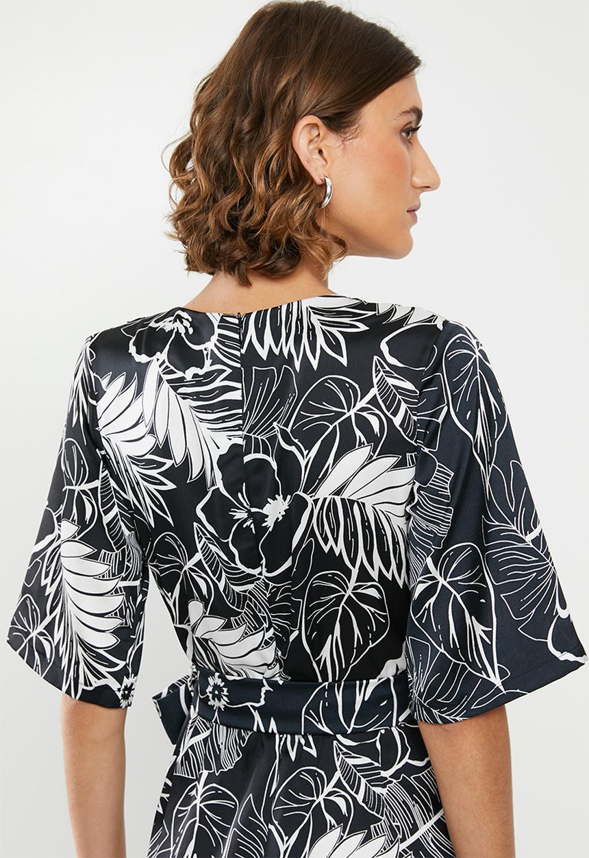 edit - Satin wrap jumpsuit - black & white 