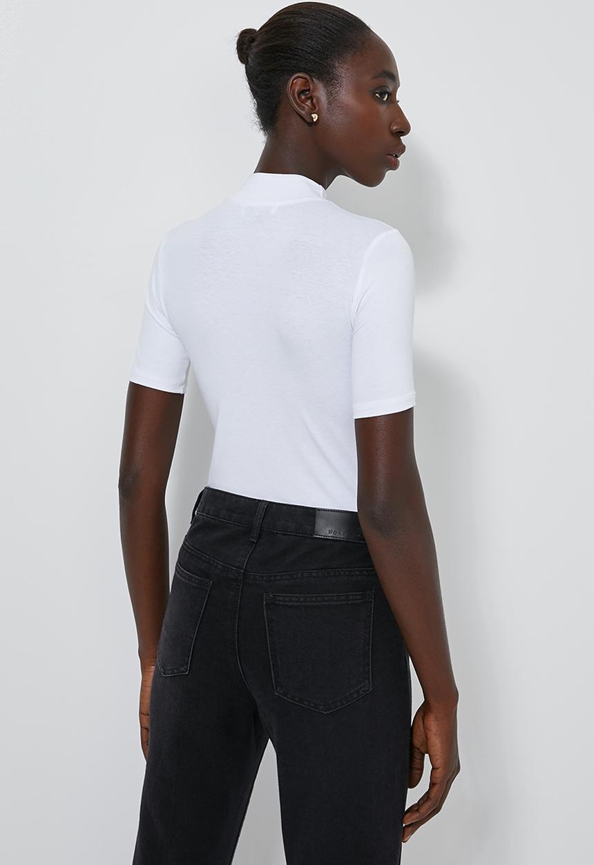 Superbalist - Short sleeve fitted high neck tee - white