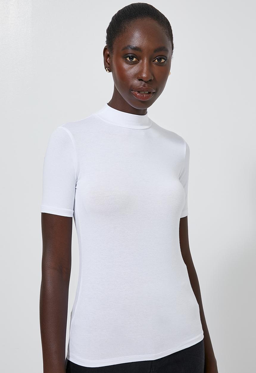 Superbalist - Short sleeve fitted high neck tee - white