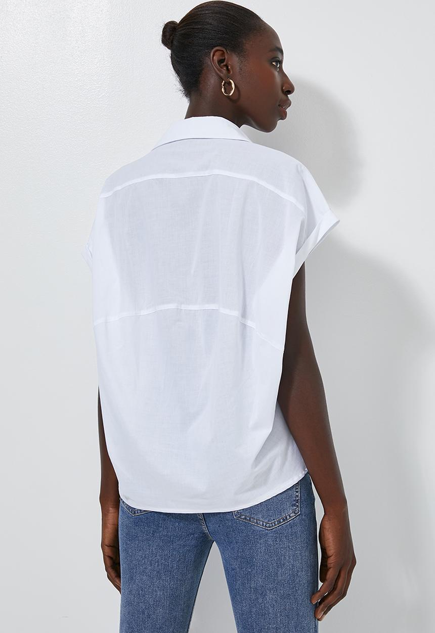 Superbalist - V-neck shell with grown on sleeve - white