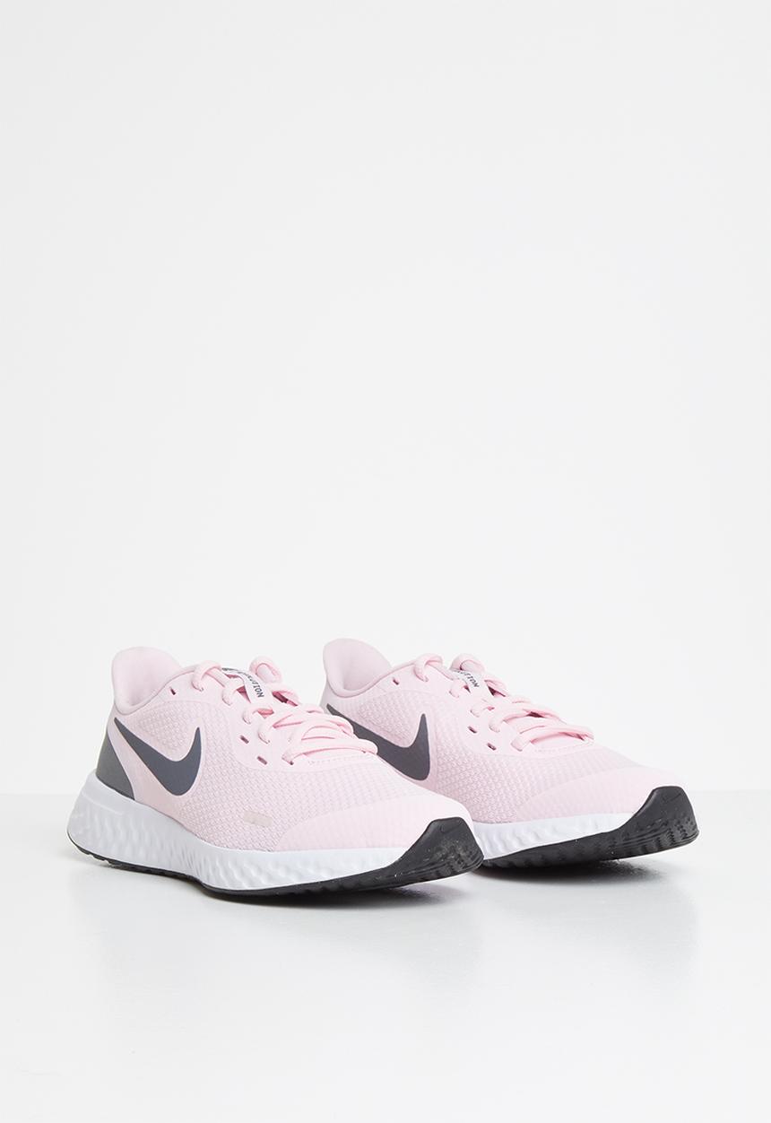 Nike - Nike revolution 5 -  pink foam & dark grey