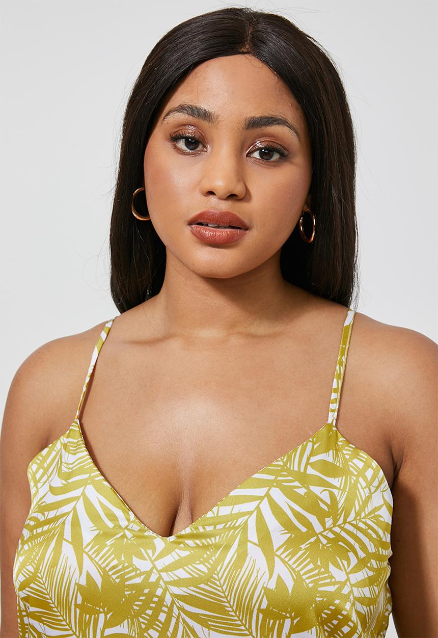 Superbalist - Plus satin slip dress - yellow & white