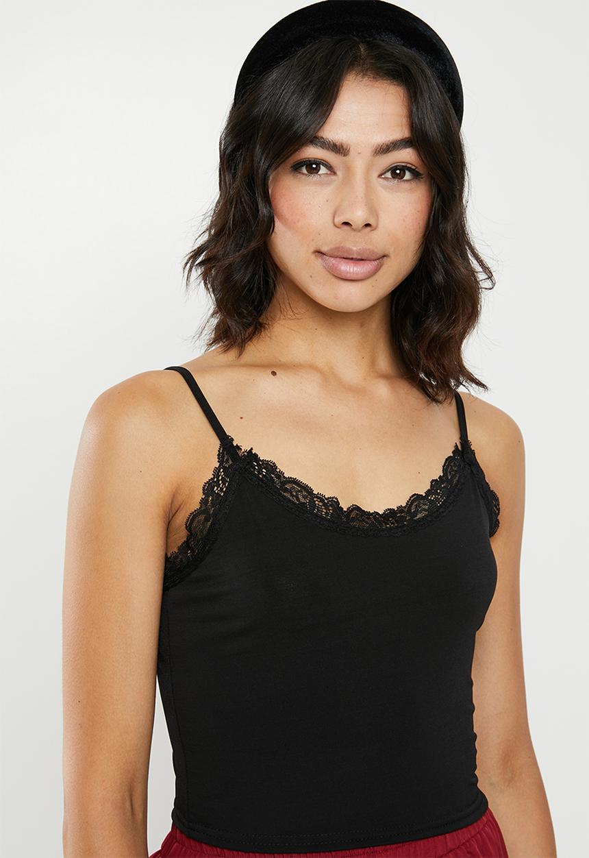 Missguided - Lace trim jersey crop cami - black