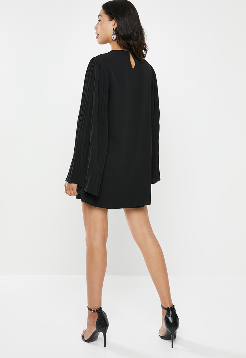 Missguided - Pleated sleeve shift dress - black