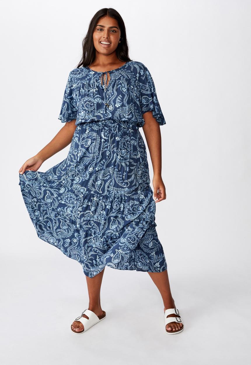Cotton On - Curve tiered maxi dress cali paisley - navy 