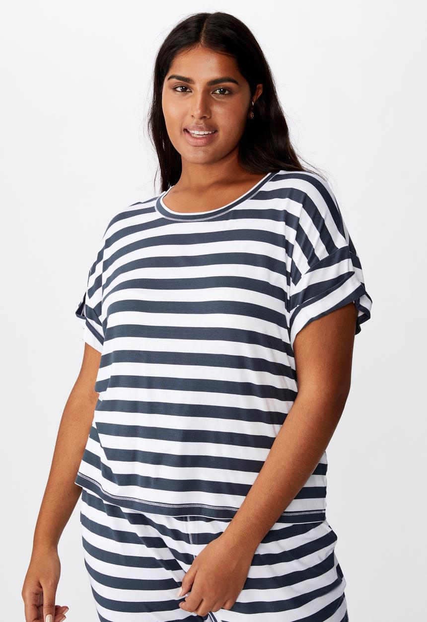 Cotton On - Curve sleep recovery hip grazer T-shirt - navy & white 