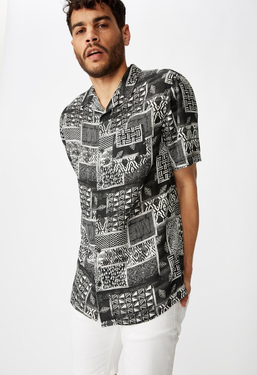 Cotton On - 91 short sleeve shirt - black & white 