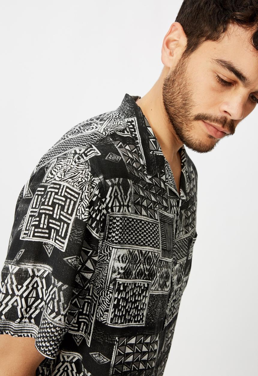 Cotton On - 91 short sleeve shirt - black & white 