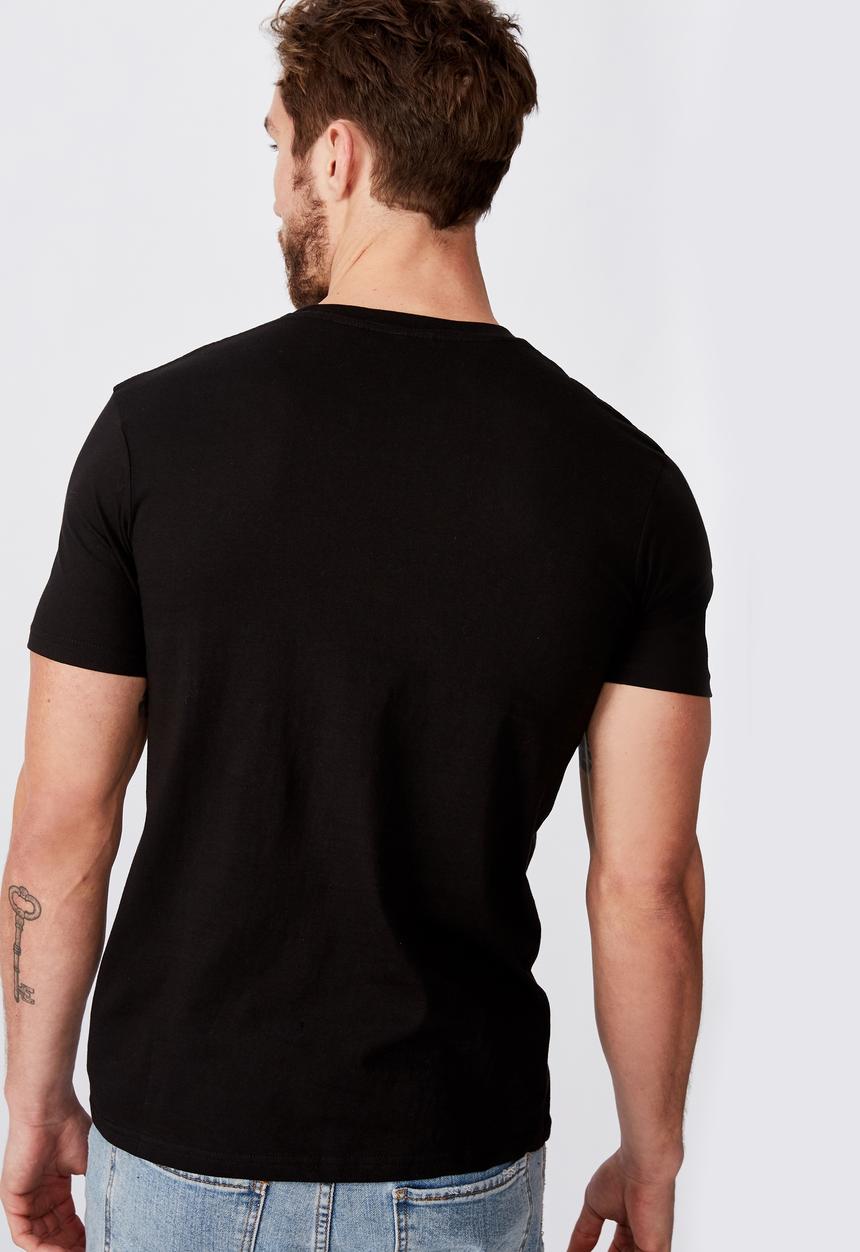 Cotton On - Tbar collab movie & tv tee - black