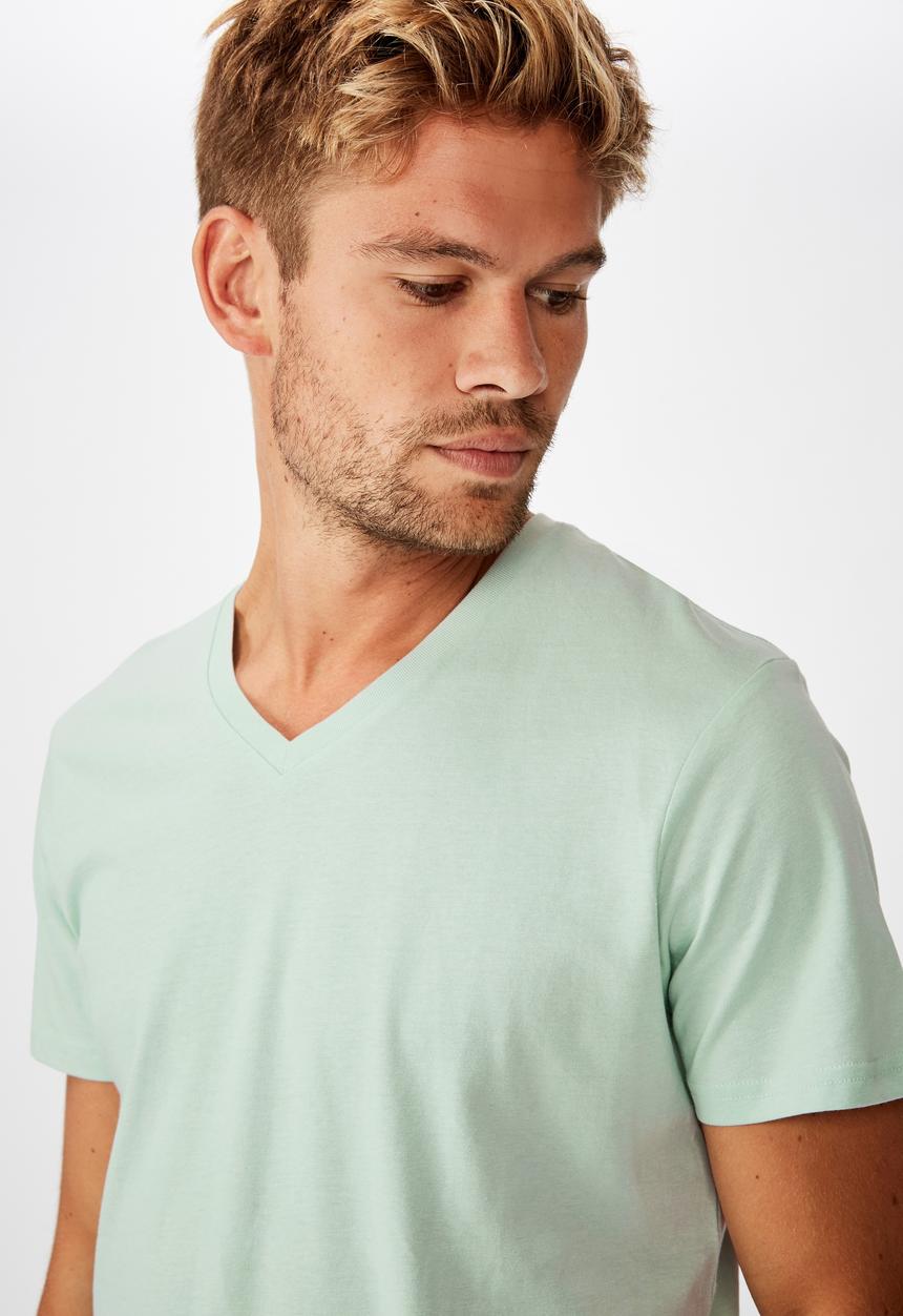 Cotton On - Essential short sleeve v neck tee - blue