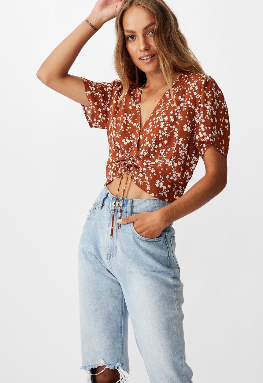 Cotton On - The ultimate rouched front tea blouse millie floral - brown & white