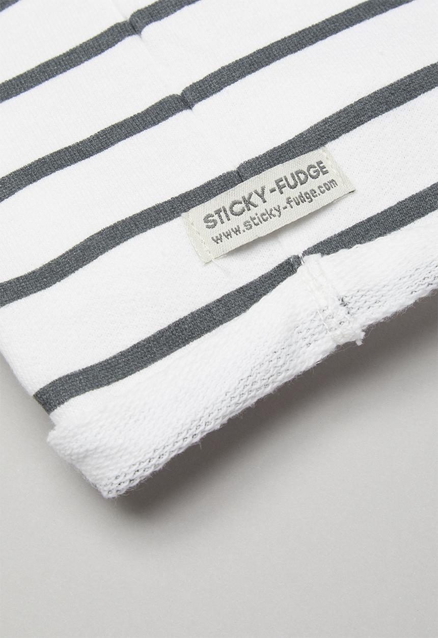 Sticky Fudge - Play shorts - white & grey 