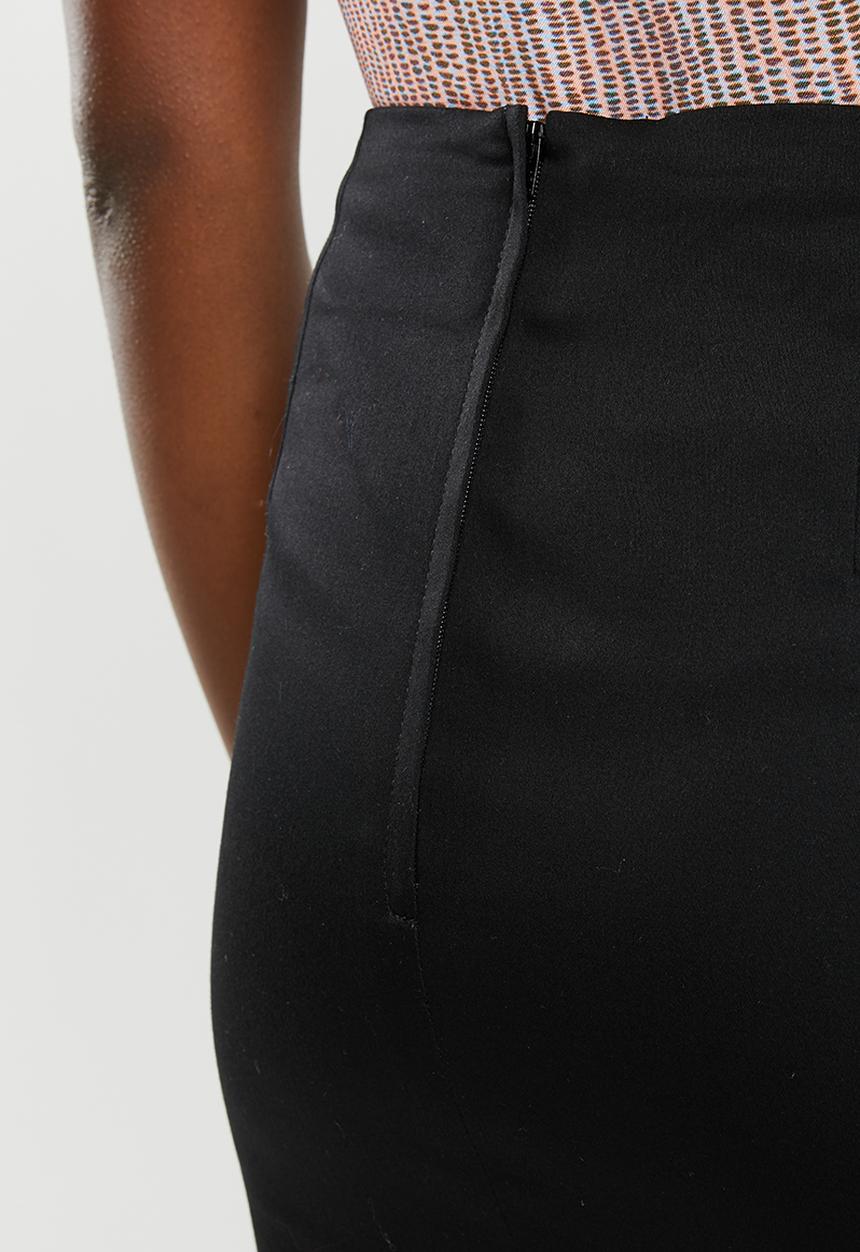 edit - Front slit pencil skirt - black