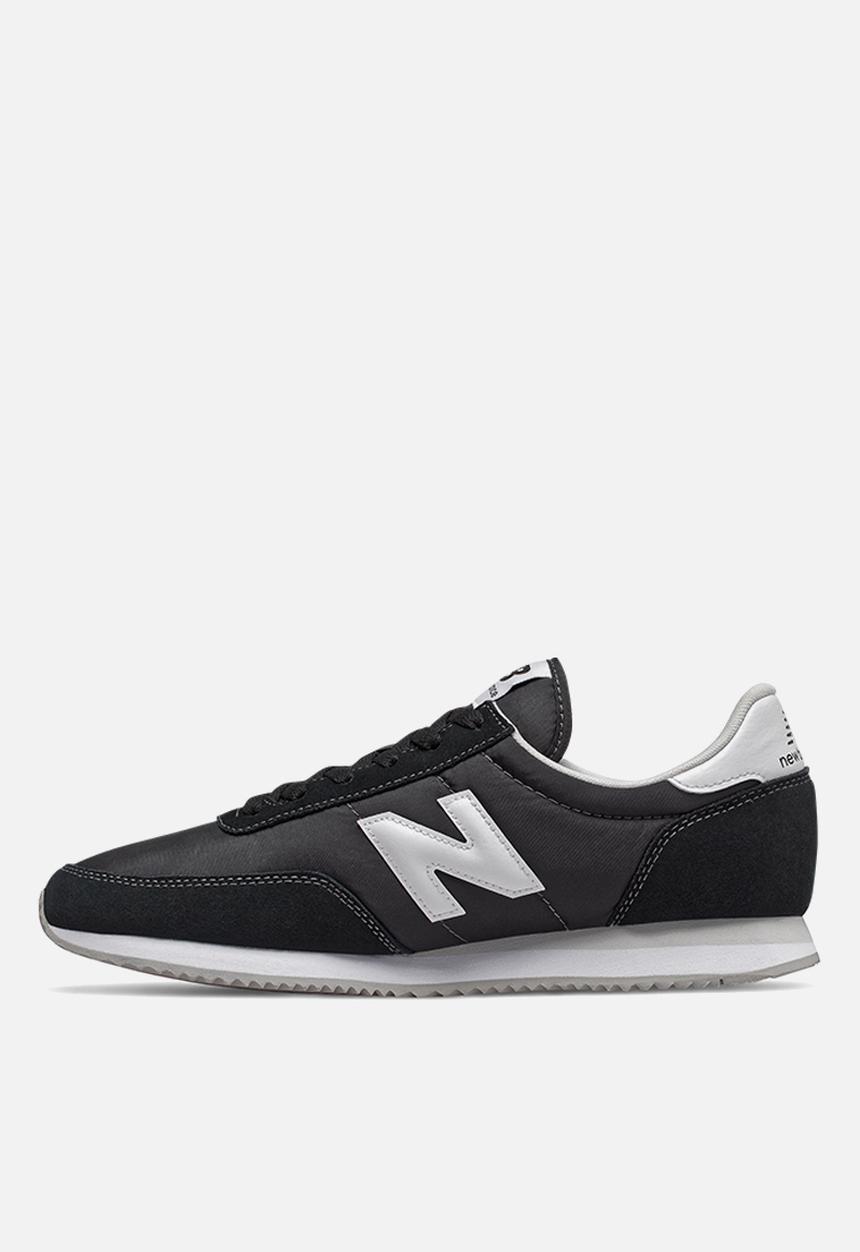 New Balance  - 720 Classic Racer - black / white