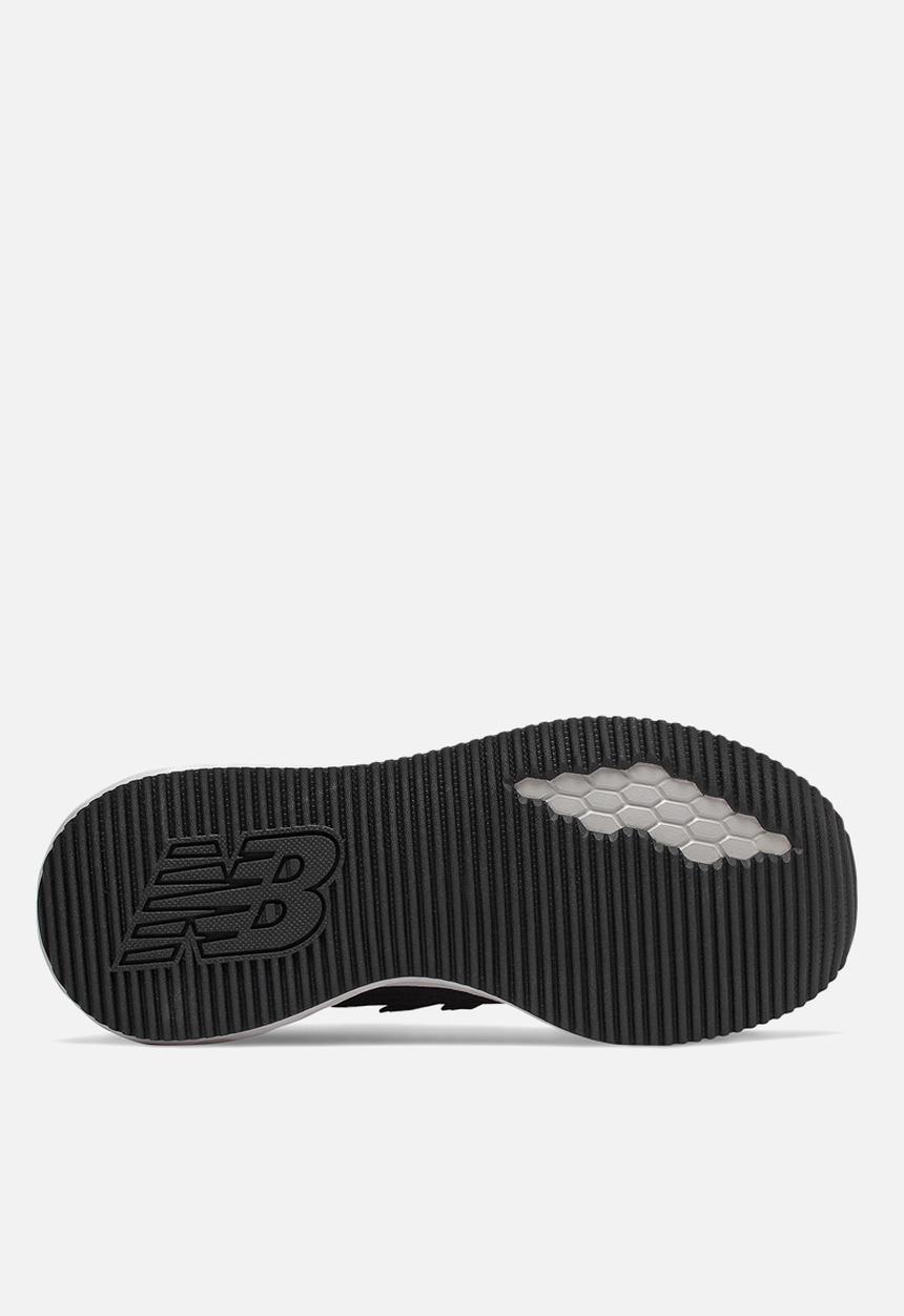 New Balance  - X-70 Racer - black