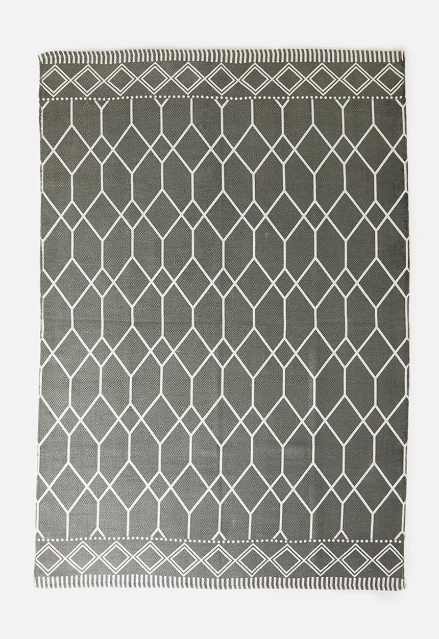 Sixth Floor - Alaina printed outdoor rug - grey