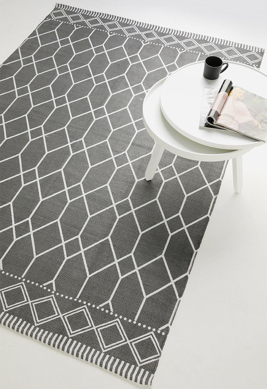 Sixth Floor - Alaina printed outdoor rug - grey
