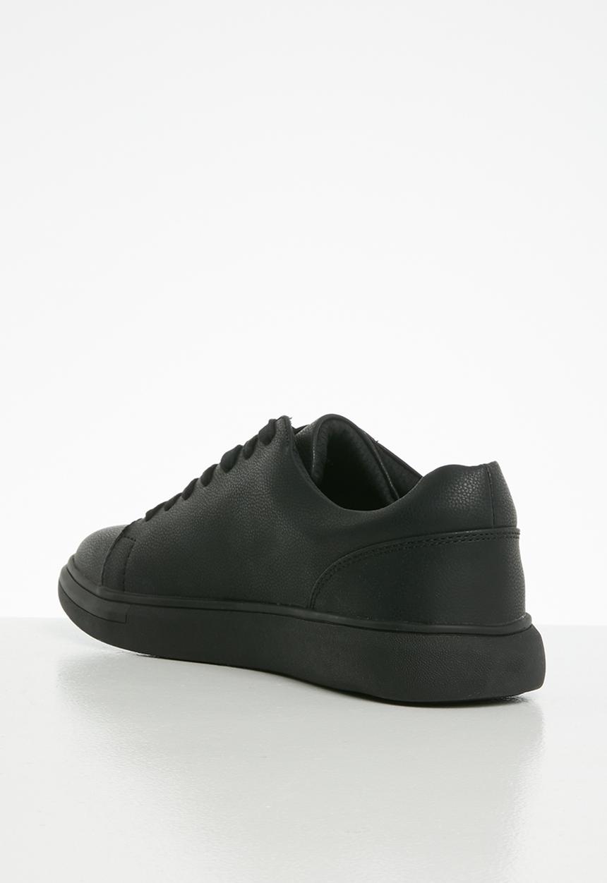 Steve Madden - Hank lace up shoe - black