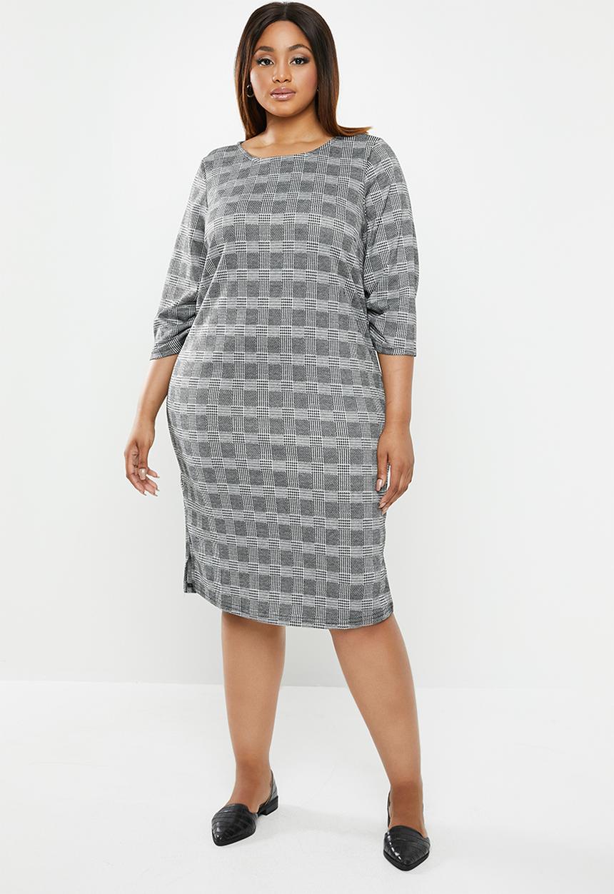 edit Plus - Sleeve detail shift dress - black & white 