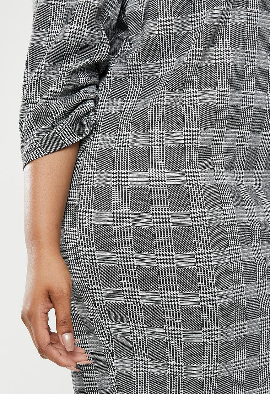 edit Plus - Sleeve detail shift dress - black & white 