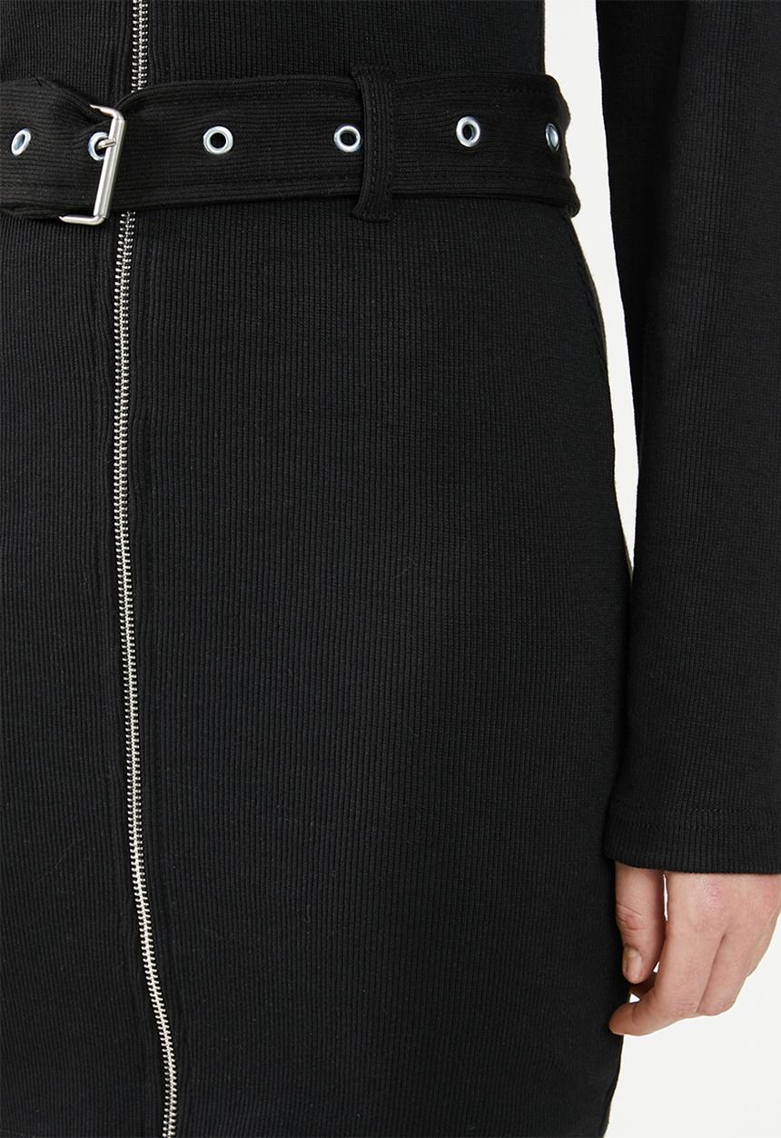 Missguided - Ribbed polo zip front mini dress - black