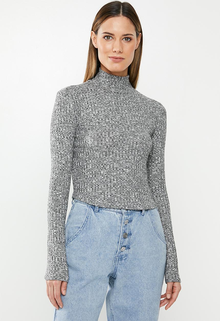 Missguided - High neck rib curve hem long sleeve top - grey