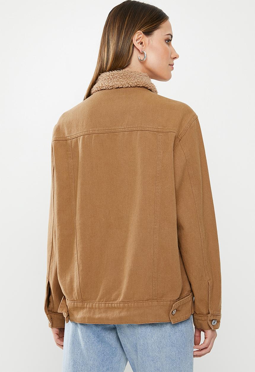 Missguided - Borg collar oversized denim jacket - tan