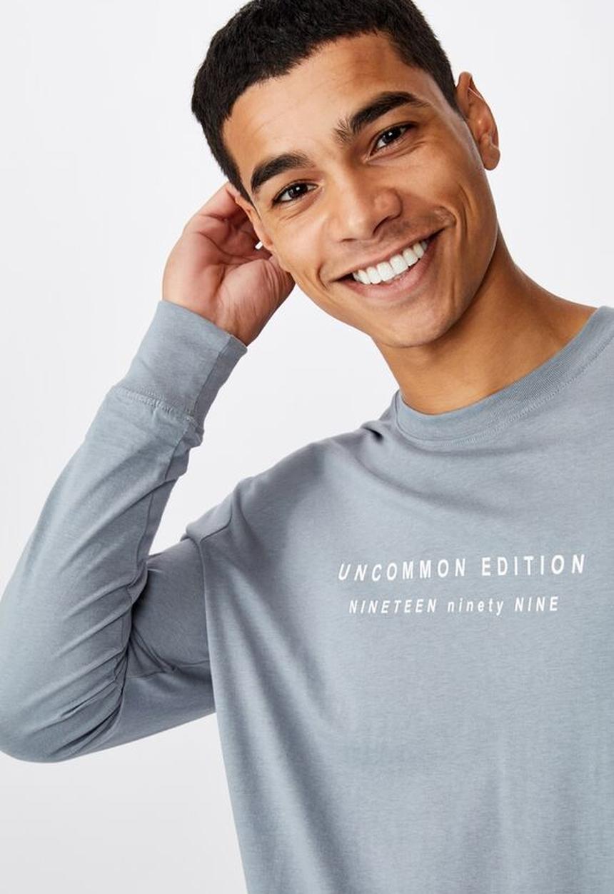 Cotton On - Uncommon edition Tbar long sleeve tee - grey 