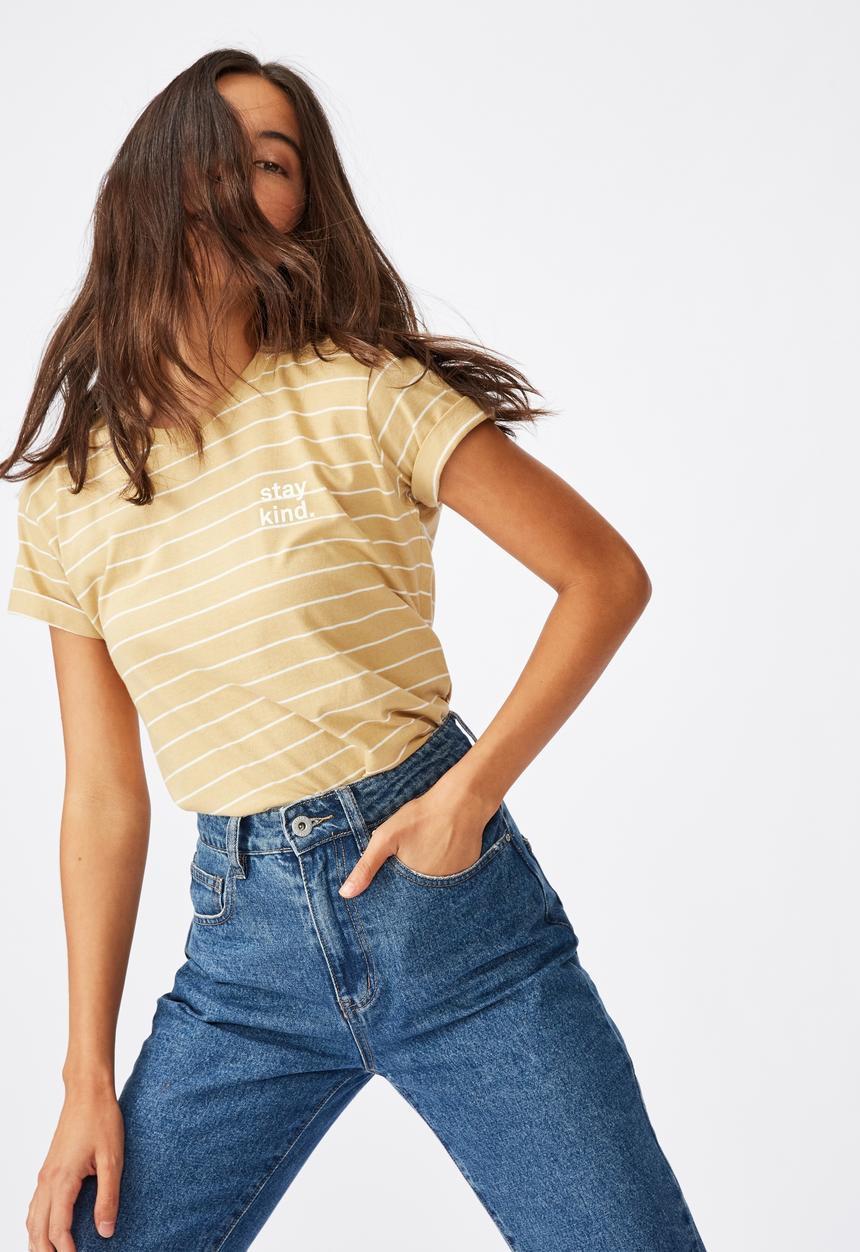 Cotton On - Classic slogan T-shirts stay kind - yellow & white 