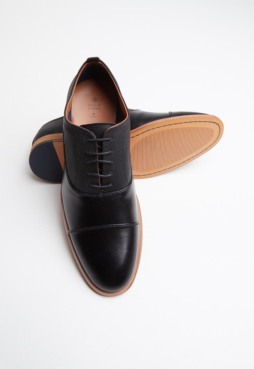 Call It Spring - Liro - black