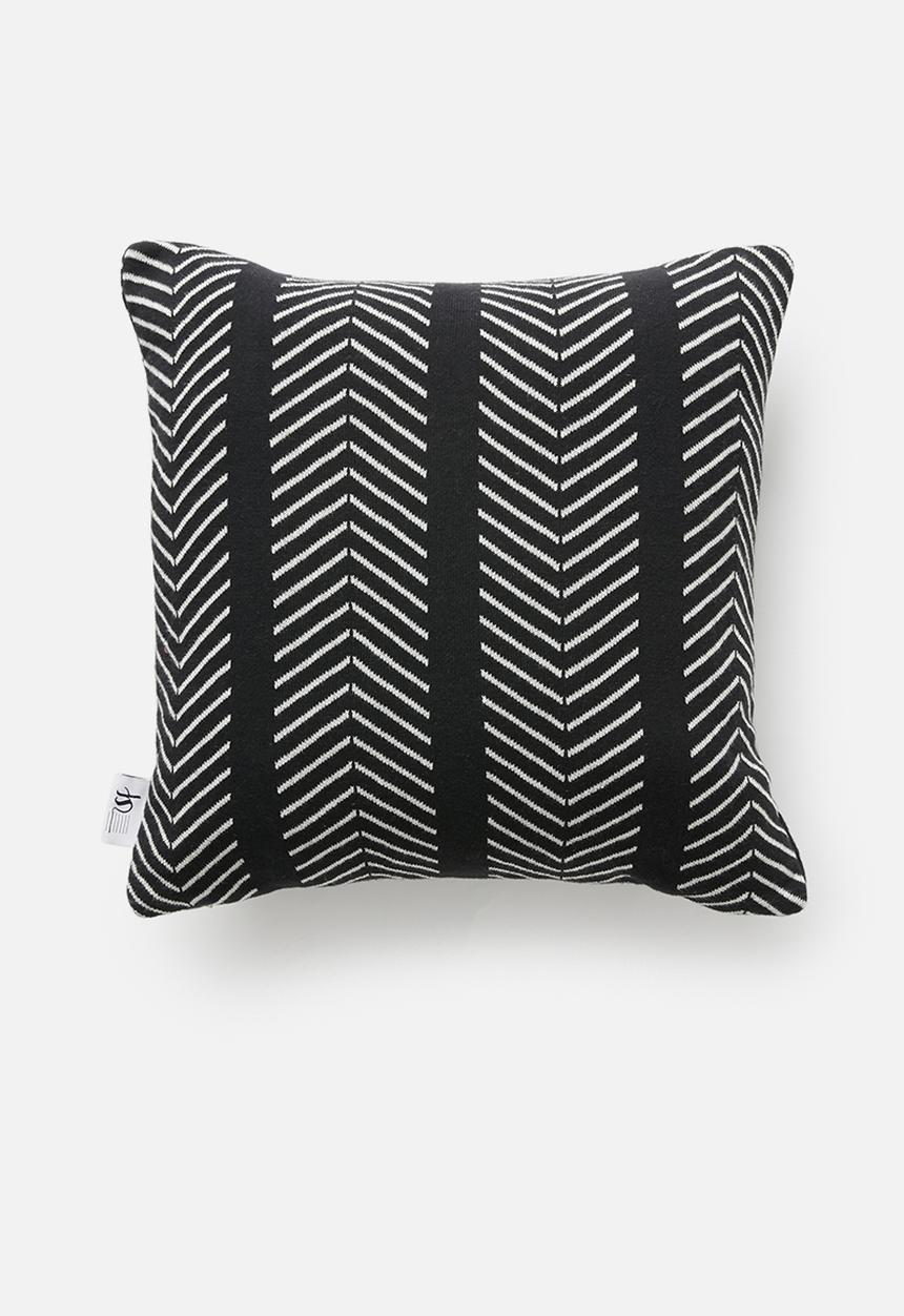 Sixth Floor - Belle cushion cover - black & white
