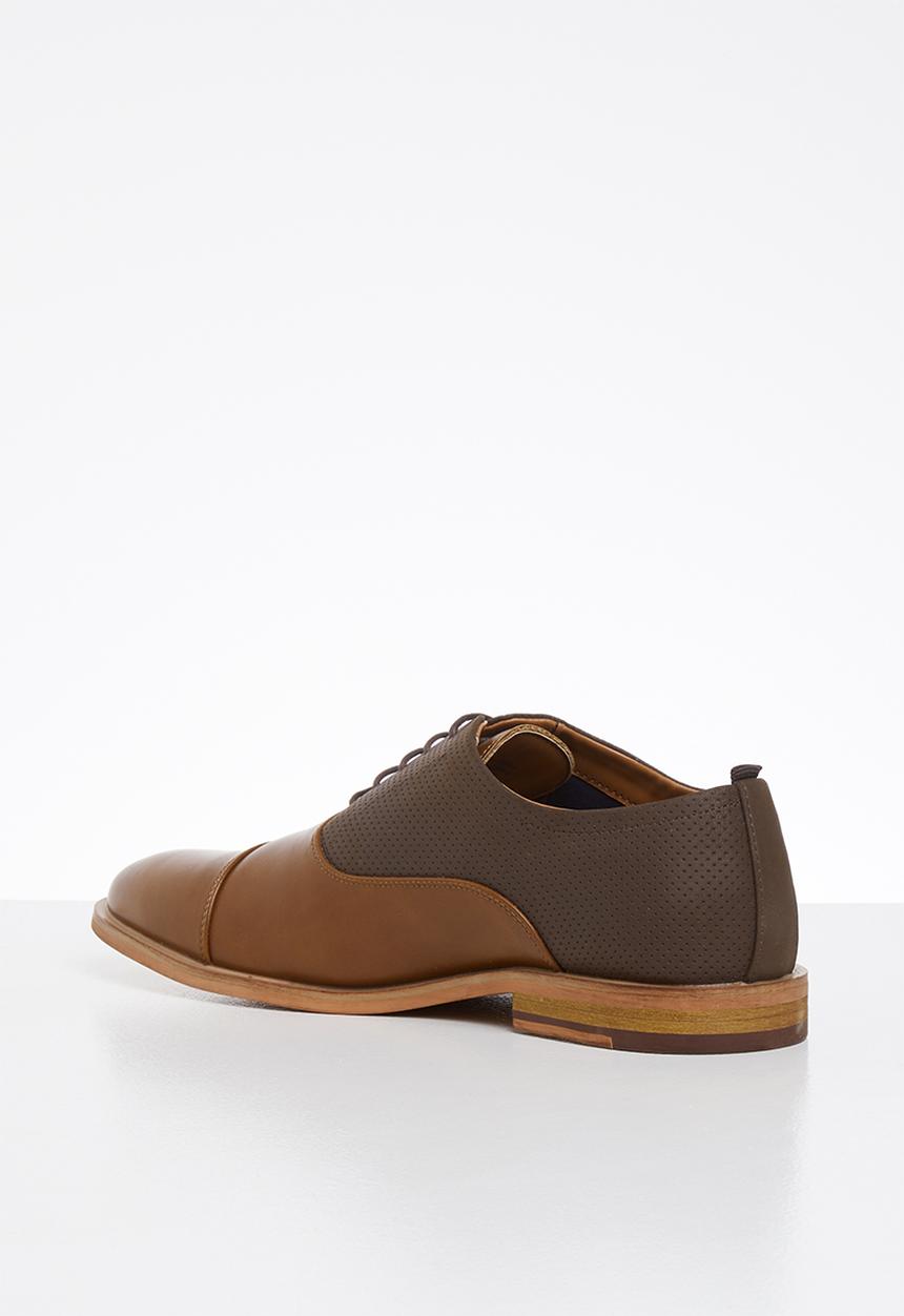 Call It Spring - Liro - brown