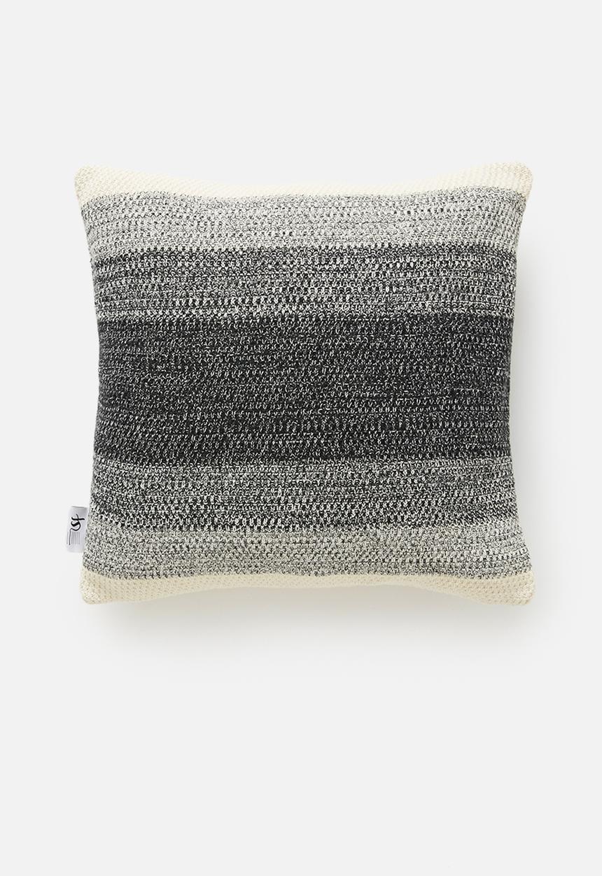 Sixth Floor - Yule knit cushion cover - black & cream