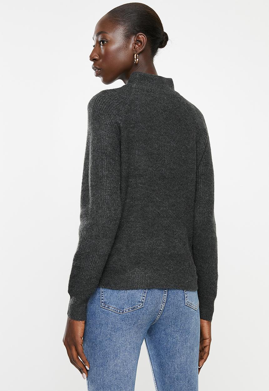Jacqueline de Yong - Cora long sleeve Hi-neck pullover knit - grey