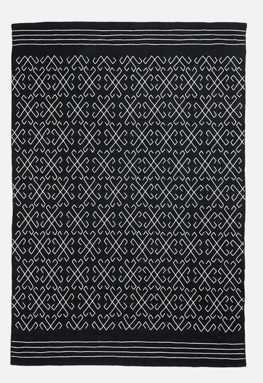 Sixth Floor - Ambrosia woven rug - black & white