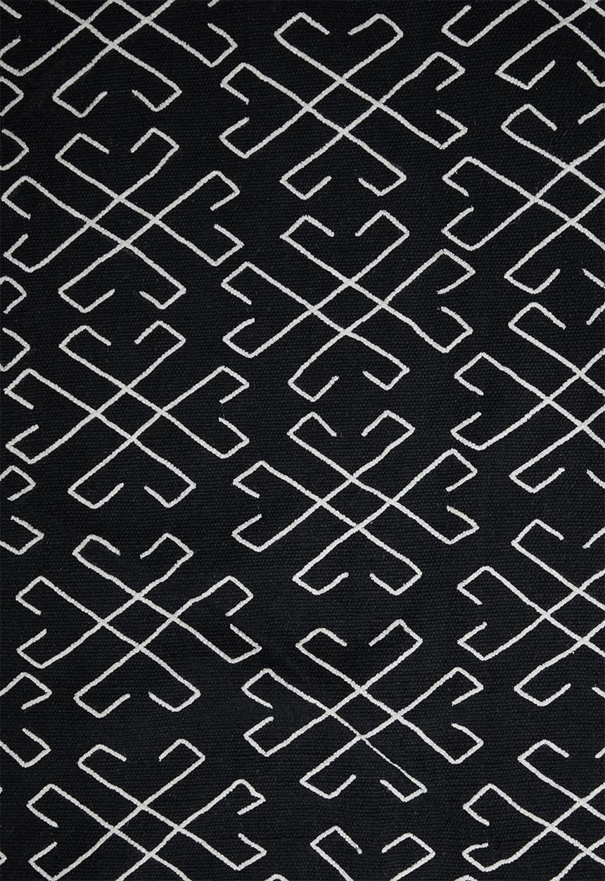 Sixth Floor - Ambrosia woven rug - black & white