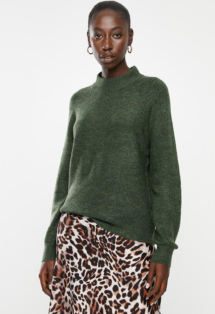 Jacqueline de Yong - Cora long sleeve Hi-neck pullover knit - green