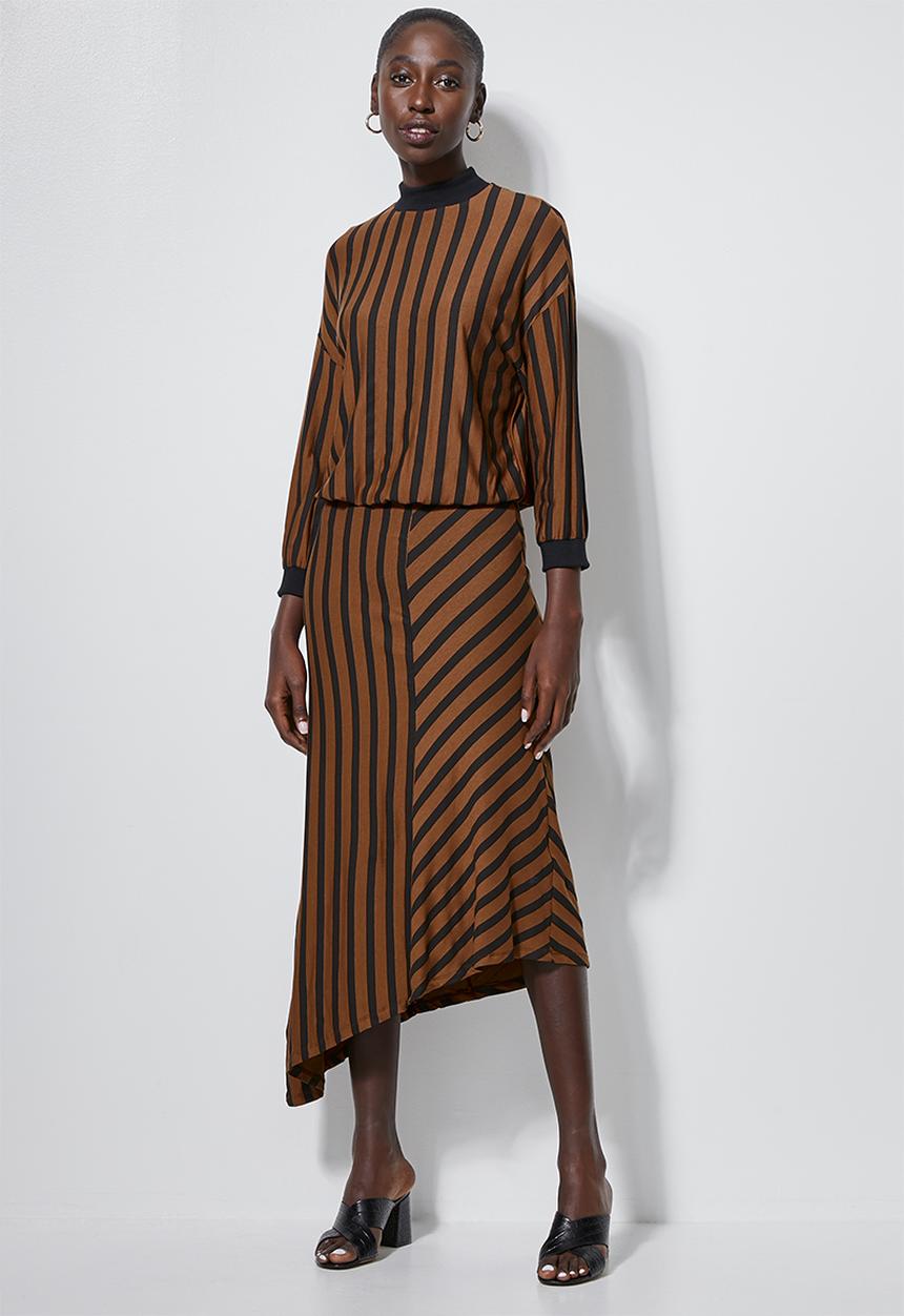 Superbalist - Asymmetric funnel neck dress - tobacco & black